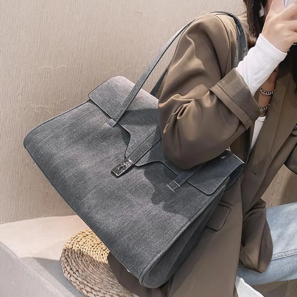 

Casual Large Capacity Tote Women Shoulder Bags Designer Handbags Luxury Denim Lady Messenger Bag Quality Big Female Purses 2020