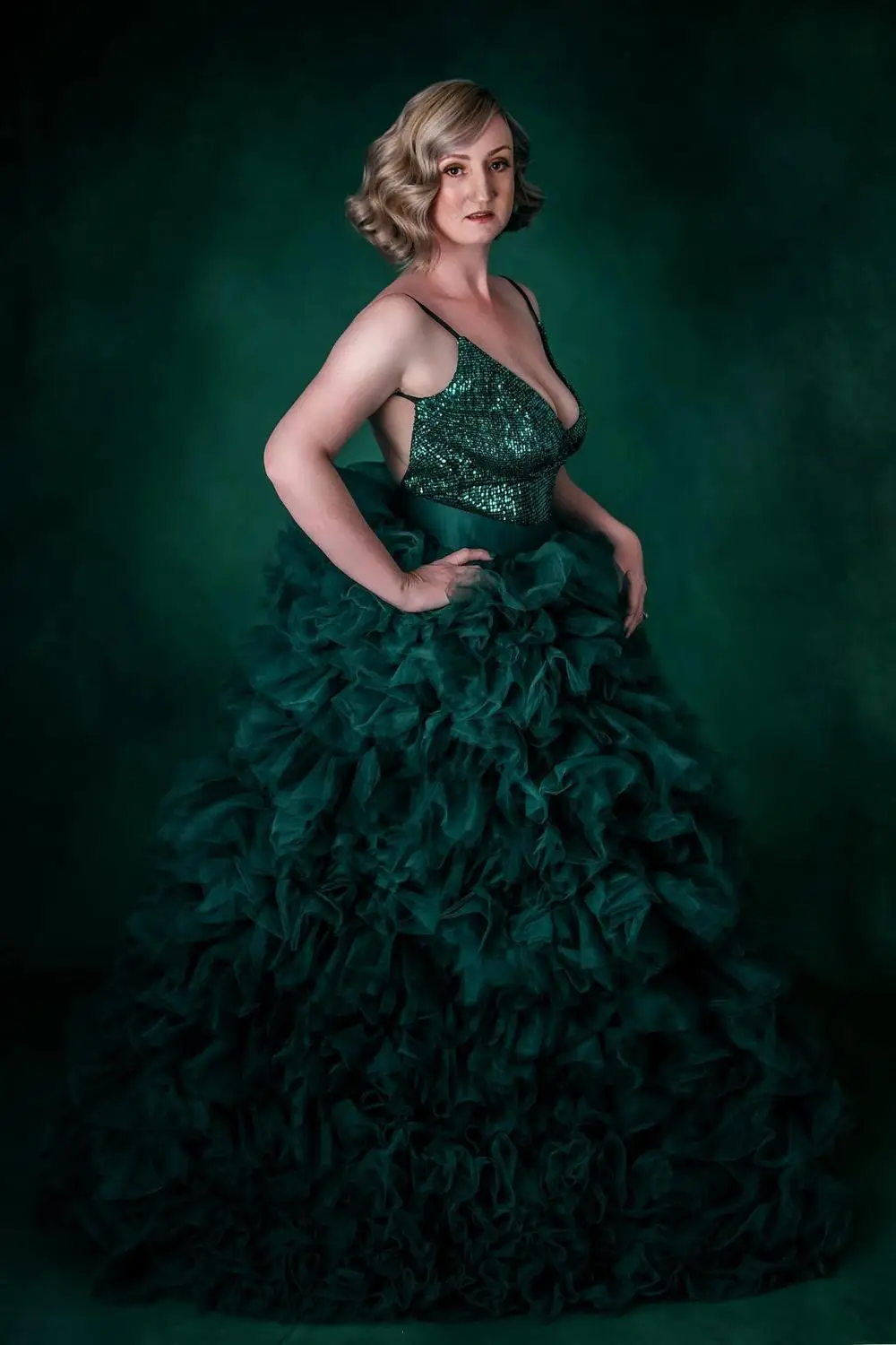 Luxury Women Tulle Skirts Ball Gown Shape Long Puffy Tutu Skirt Satin Zipper Waist Custom Made Plus Size Tulle Skirt