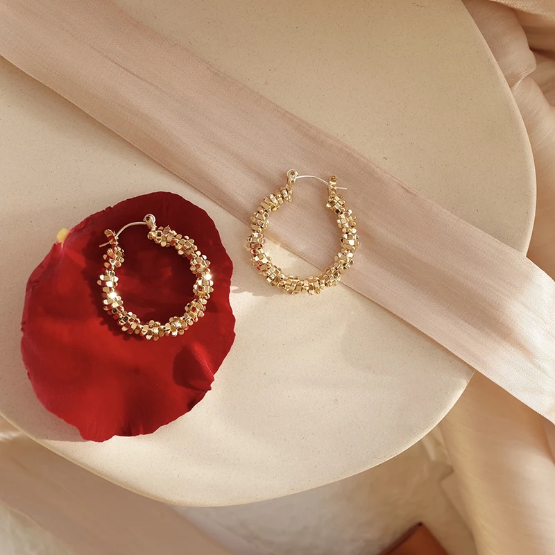 MENGJIQIAO, новинка, винтажные золотые геометрические металлические круглые серьги-кольца для женщин, блестящие праздничные вечерние ювелирные изделия для девушек