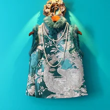 Zielona kamizelka z nadrukiem kobiet w stylu chińskim etniczna w stylu Vintage tradycyjna bawełniana kamizelka Slim Femme kobieta bez rękawów strój Tang nowy tanie tanio whisperyyy POLIESTER Topy WOMEN wyszywana CN (pochodzenie) Chinese vest top