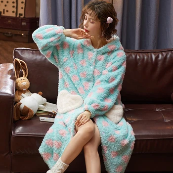 

Spring Hooded Flannel Robe Women Sweet Heart-shaped Bathrobe Ladies Long Sleeve Warm Pajamas Winter Nightgown Plus Size Female
