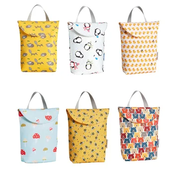 

Multifunctional Baby Diaper Organizer Reusable Waterproof Cute Animal Printed Wet/Dry Bag Mummy Storage Bag Travel Nappy Bag