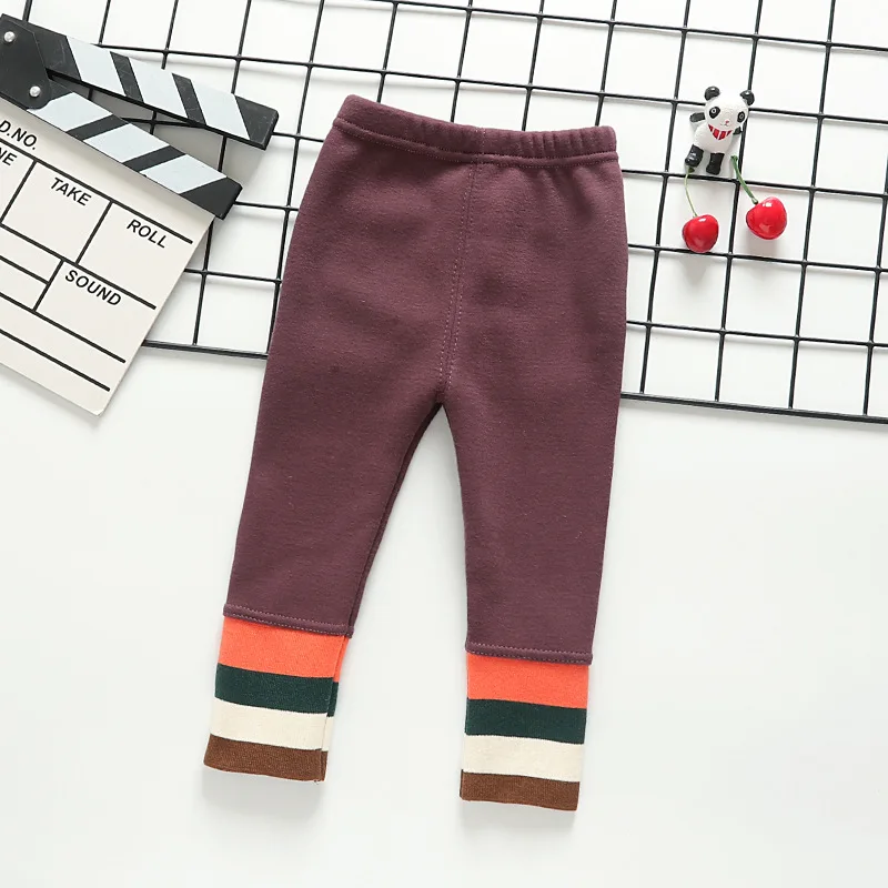 11953877406_975550964