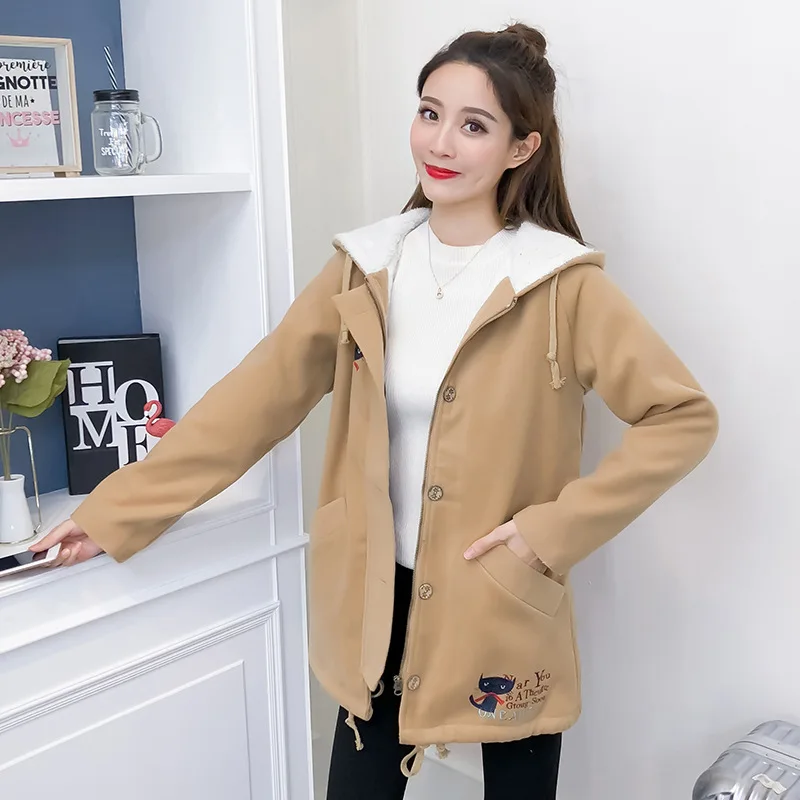 

2019 Winter Cartoon Cat Embroidery Loose-Fit Hooded Thick Woolen Jacket