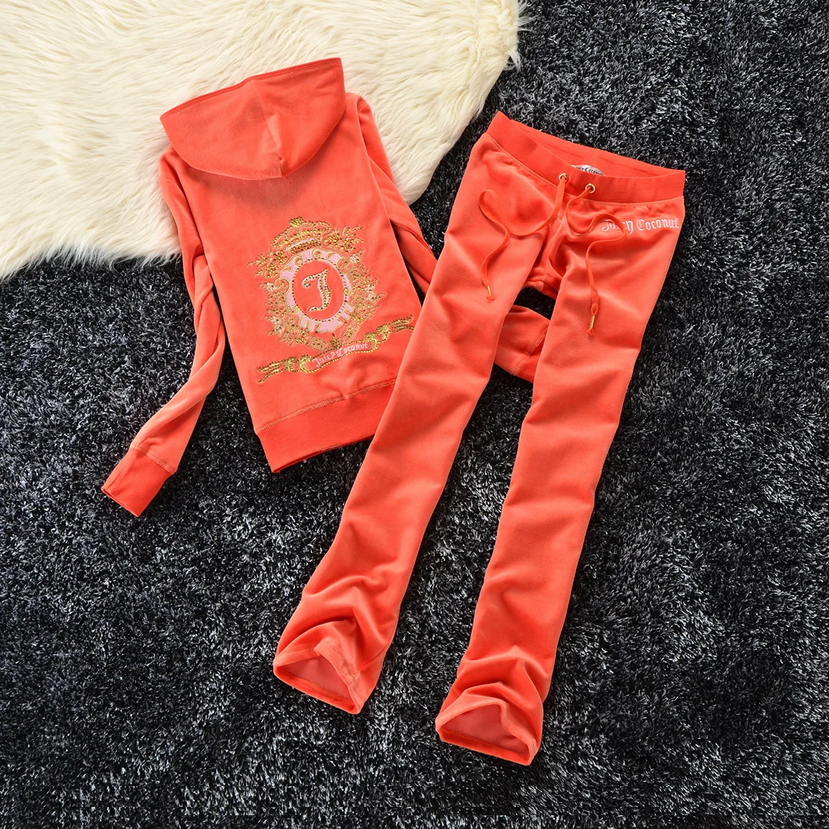 19 Years Spring And Autumn Hot Selling Embroidered Scattered Leg Fashion WOMEN'S Suit Hot Drilling Velvet Casual WOMEN'S Suit