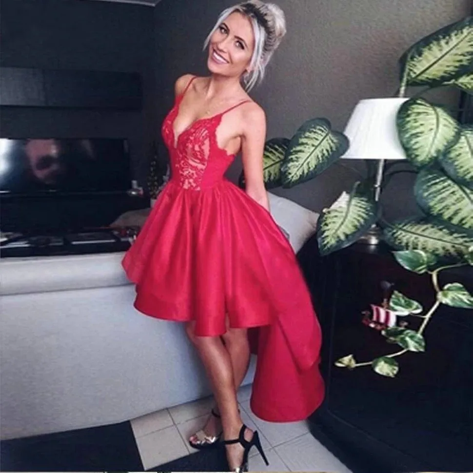 Fashion-Satin-Red-Short-Prom-Dresses-Sexy-Lace-Appliques-V-Neck-Evening-Gowns-Knee-Length-Spagghetti.jpg_.webp_Q90.jpg_.webp_.webp (1)
