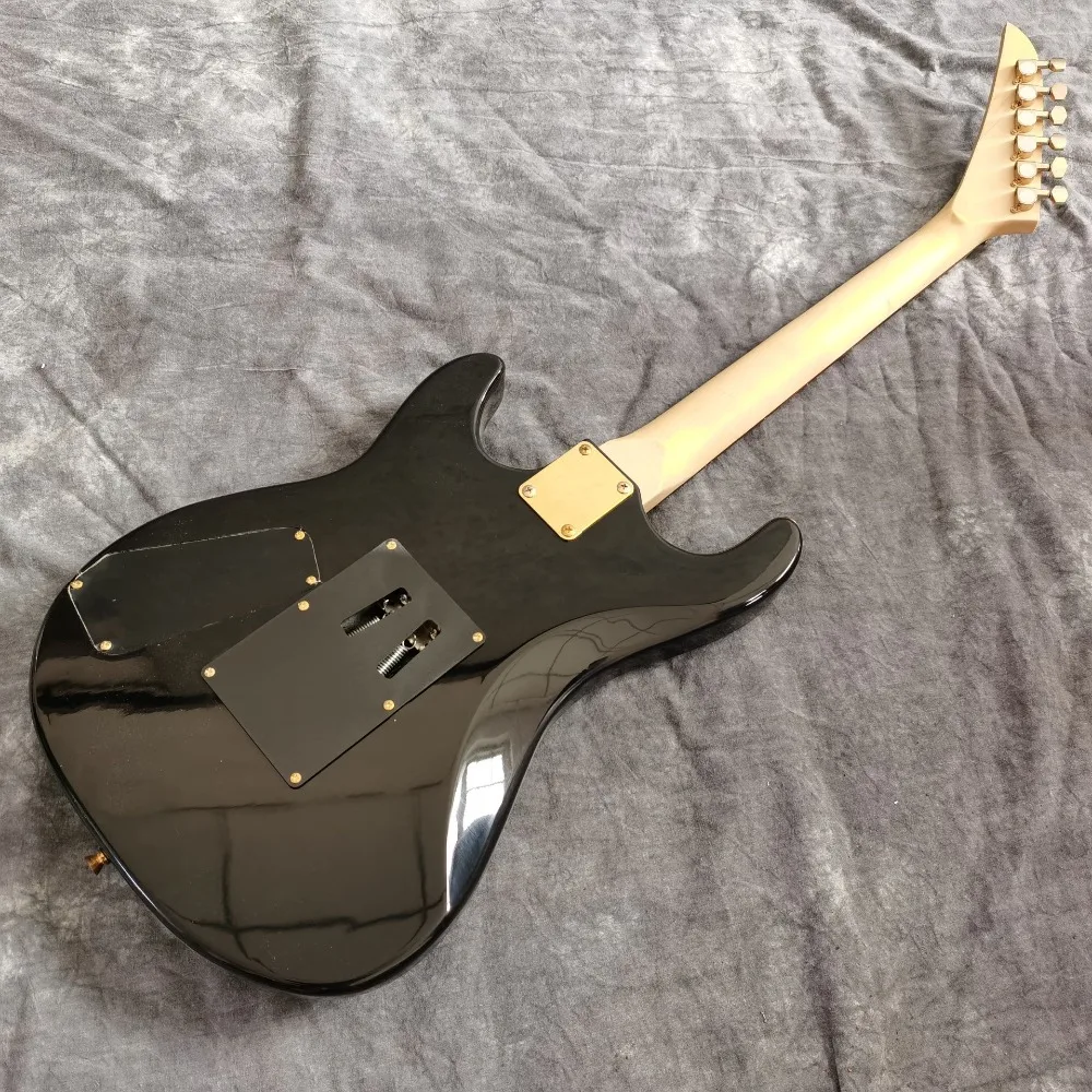 Стиль. Электрогитара черного цвета. Ручная работа 6 stings gitaar. Высокое качество 3 звукоснимателя. Реальные фотографии