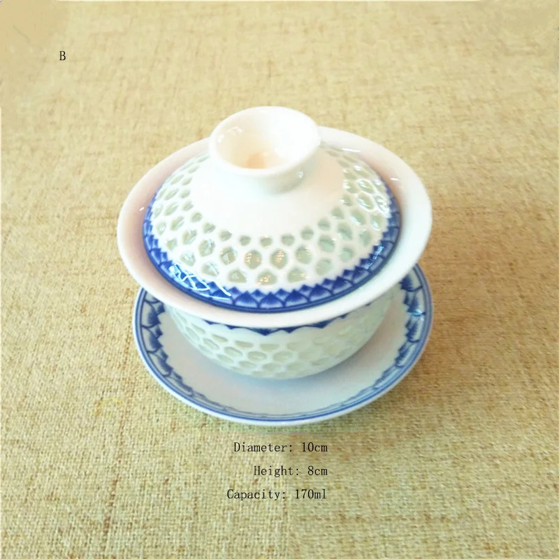 

Blue and White Porcelain In Jingdezhen Cover Bowl Beehive Delicate Ceramic Tea Bowl Tea Set Tea Bowl White Porcelain Bowl