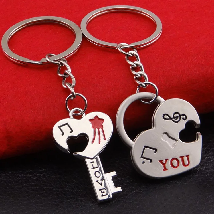 

Metal Heart-shaped Key Lovers Key Buckle Pendant Originality Anniversary Small Gift Can Lettering