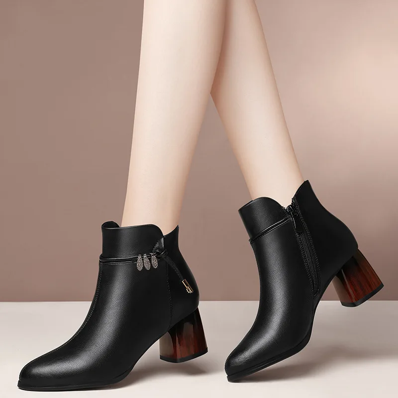 

Gold Lines Rabbit Short Boots nv pi xue 2019 Autumn & Winter New Style Martin Boots plus Velvet Women's Winter Boots WOMEN'S Sho