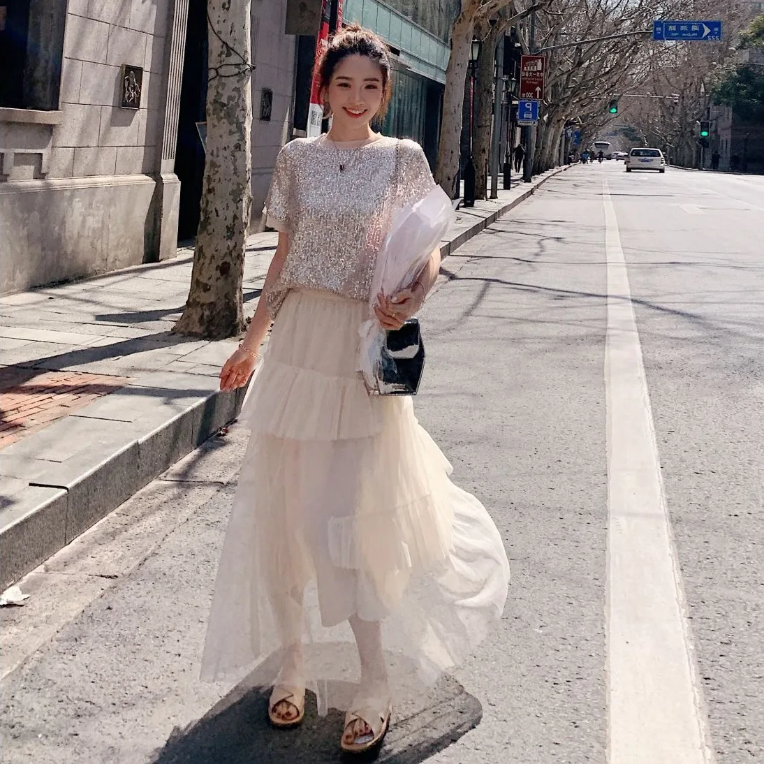 

Photo Shoot Korean-Style INS Sweet Off-white Sequin Short Sleeve T-shirt Gauze Half-length Cake Long Skirts Two-Piece Set Women'