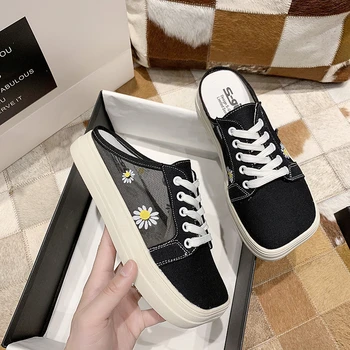 

2020 Summer Women Platform Slippers Black Flower Designers Woman Casual Mules Shoes White Outside Dress Sport Flat Slides Female