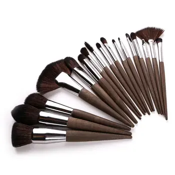 

18pcs Pro Face Cosmetic Powder Makeup Brush Foundation Tool