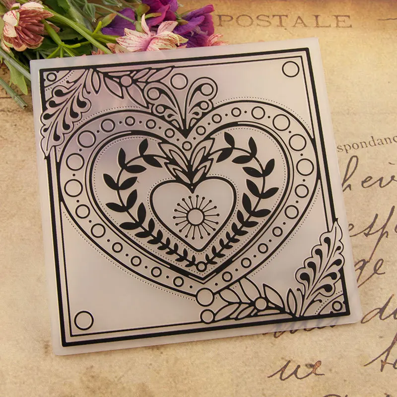 

Chrismtas Wreath Hearts Embossing Folders Plastic Template Cutting Scrapbooking Card