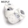 PU Leather Embroidery Love Big Bow Baby Princess Shoes Prewalkers Soft Bottom Boots Cute Newborn Babies Wedding Party Shoes 2