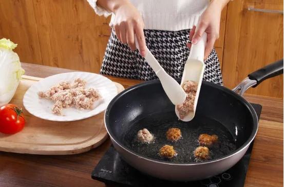 Маленький Meatball Maker Инструмент для изготовления мясных шариков и жареных рыбных шариков форма для домашней еды таблетки кухонные принадлежности LXX