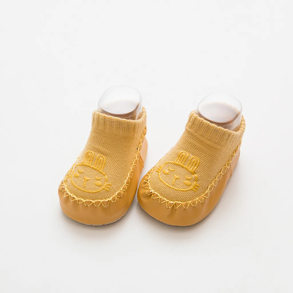 Носки для новорожденных мальчиков и девочек милые теплые носки-тапочки с героями мультфильмов нескользящие носки для малышей обувь для малышей - Цвет: F