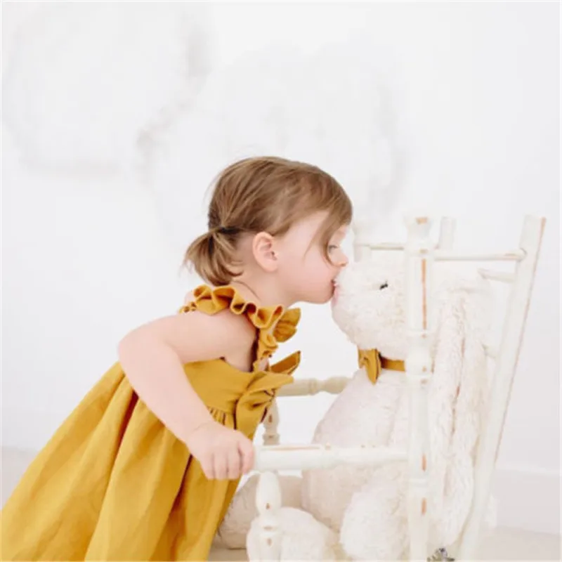 Однотонное желтое розовое платье с оборками для новорожденных; Одежда для маленьких девочек; летние платья принцессы без рукавов с бантом