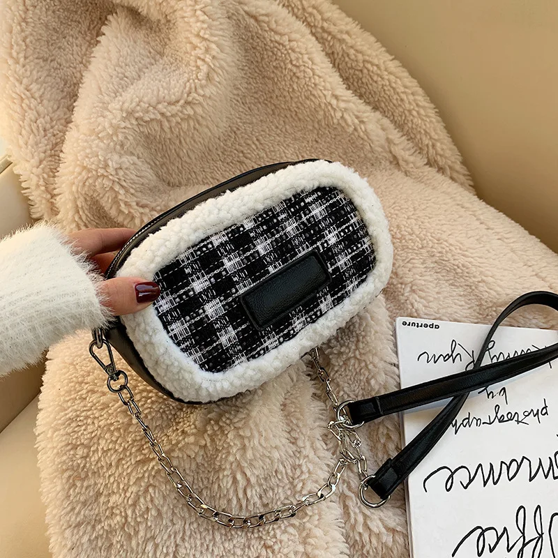 

2019 New Style France Non-mainstream Woolen PU Camera Bag Winter Plush Chain Messenger Bag