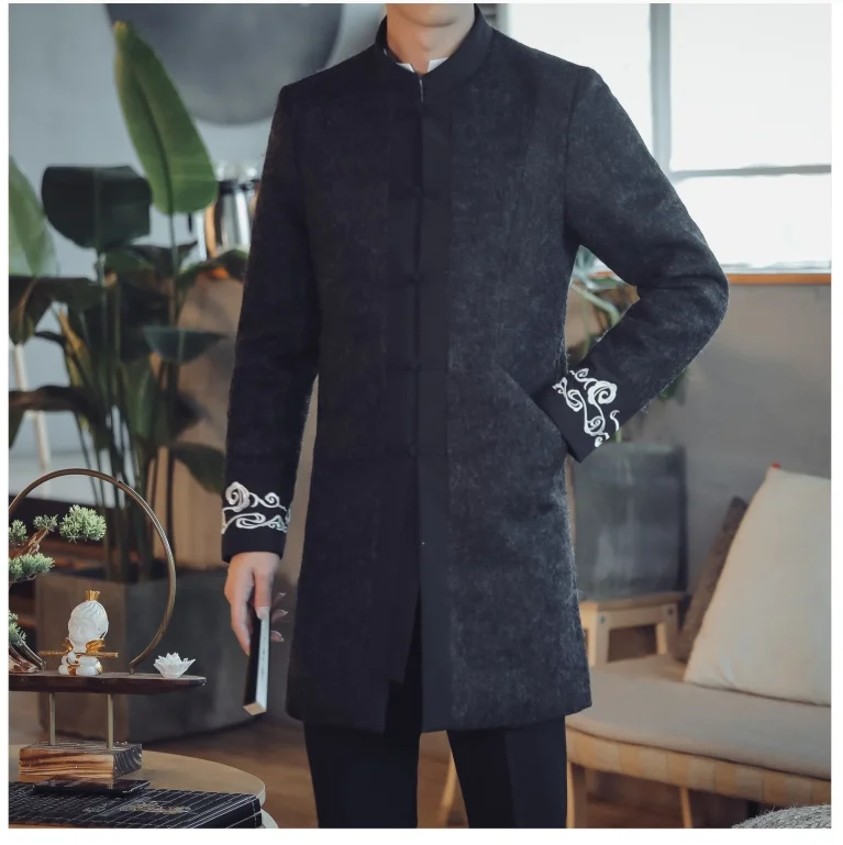 Китай Ретро стиль Мужские стоячий воротник пальто Черный Серый Бизнес повседневное шерстяное пальто Мужская длинная куртка классические мужские вышитые топы