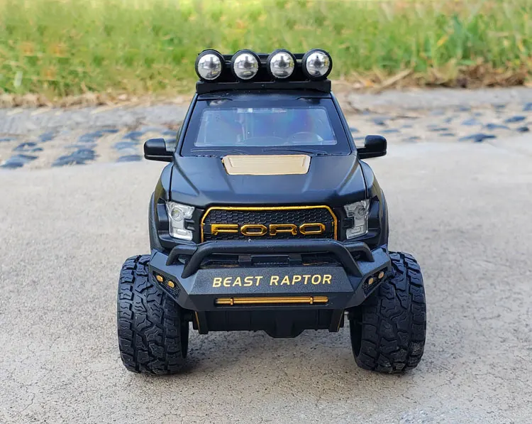 New 1:28 Ford Raptor F150 Alloy Diecast Car Model Toys Sound Light Toy Pickup Truck Pull Back Vehicle For Children