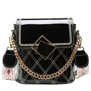 

Luxury Handbags Women Bags Designer 2020 Fashion Patent Leather Crossbody Bag Wide Shoulder Strap Bucket Bag Small Chain Bag