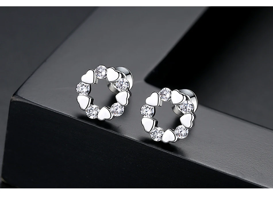 LUOTEEMI Luxury Female Cubic Zirconia Stud Earrings Fashion Small Heart Statement Earrings For Women Vintage Wedding Jewelry