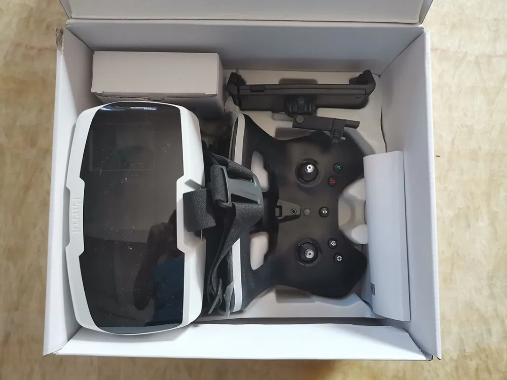 眼镜三件套1