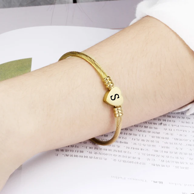 Fashion Girls Gold Color Stainless Steel Heart Bracelet Bangle With Letter Fashion Initial Alphabet Charms Bracelets For Women 1