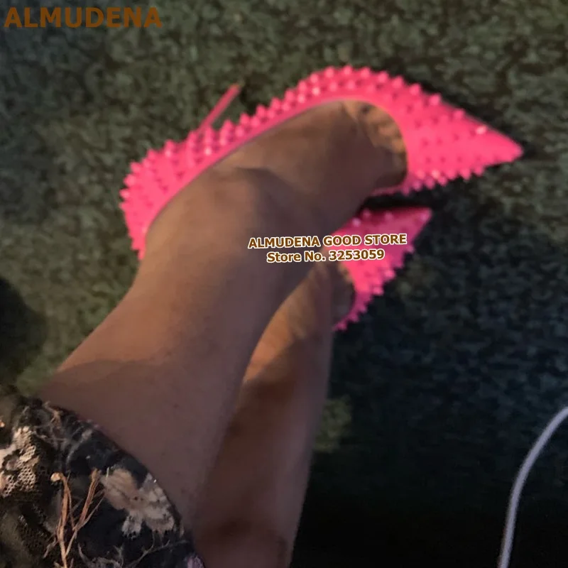 1907S1018 玫红漆皮全柳钉好评晒图 (4)