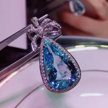 

H625 Fine Jewelry 8K White Gold AU750 Natural Blue Aquamarine 8.7ct Gemstones Diamonds Lady's Pendants for Women Fine Necklace