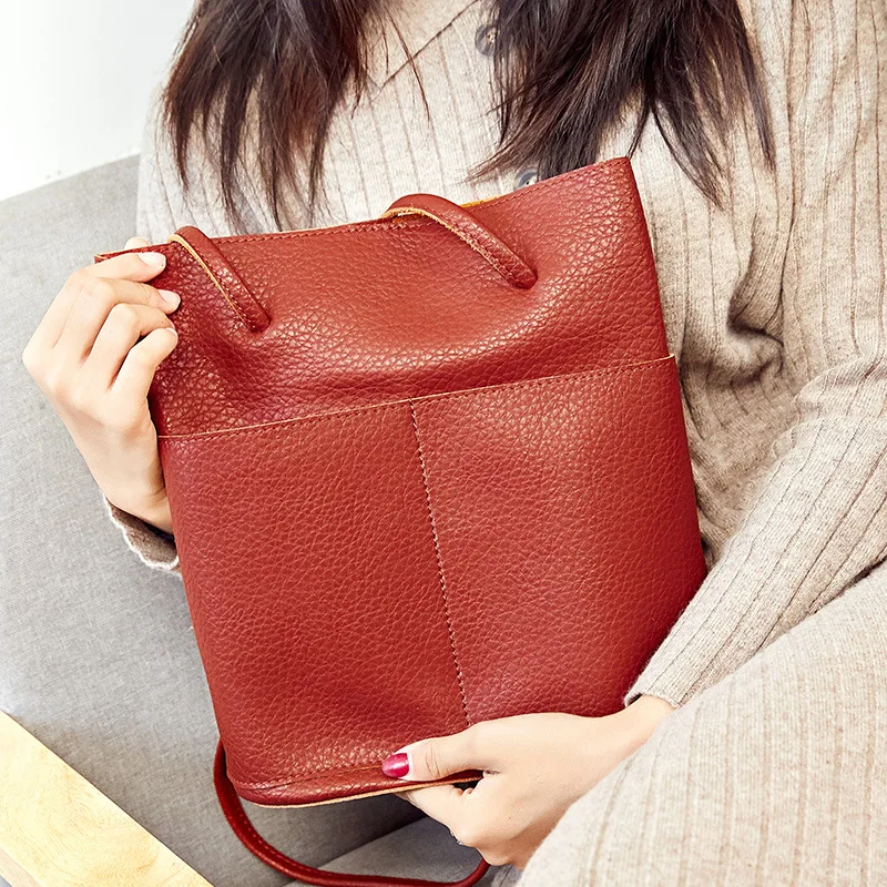 

Bucket Bag New Style New Arrival Full-grain Leather Fashion Large Capacity Thin Drawstring Shoulder Large Bag 1281