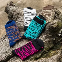 New Fashion Colorful Zebra Grain Striped Cotton Socks for Male Motorcycle Skate Men's Sock Harajuku Tube Socks Men Funny Sock