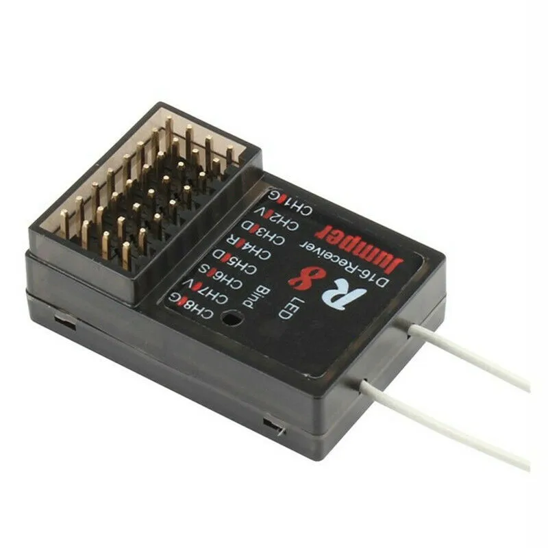 Boîte du récepteur RC XYZ R8 avec spécifications 8/16CH et logo OpenTX