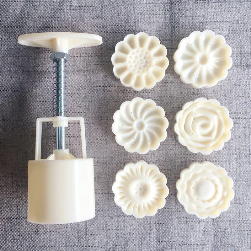 HY 4 pezzi Daisy Flower Cookie Cutter fondente Sugarcraft Cake Decorating stampi per taglierina a stantuffo