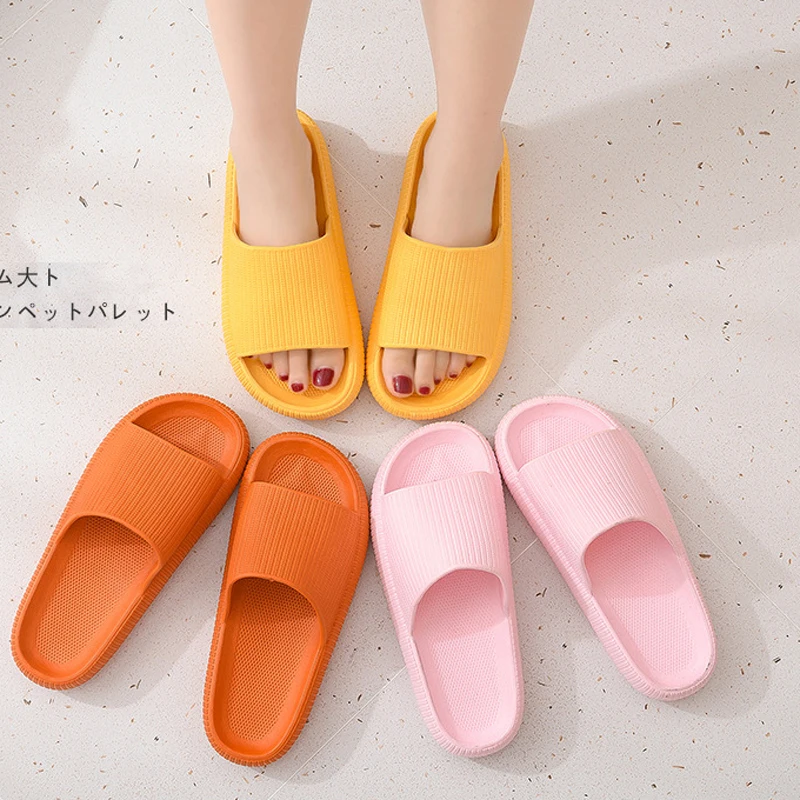 2121 New Arrival Summer Home Slippers Woman Shoes Nonslip Beach Party Fashion Slides