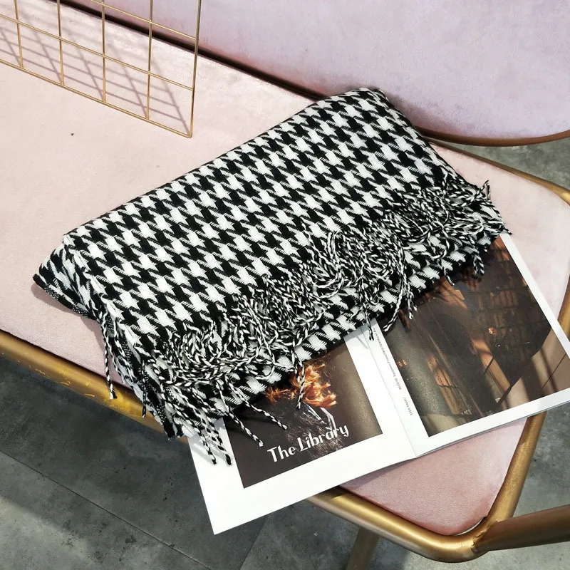 9628288489_881206780