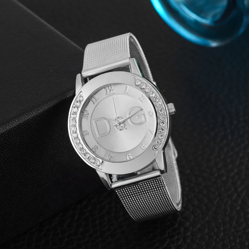 HTB1AcqibKuSBuNjSsplq6ze8pXa5