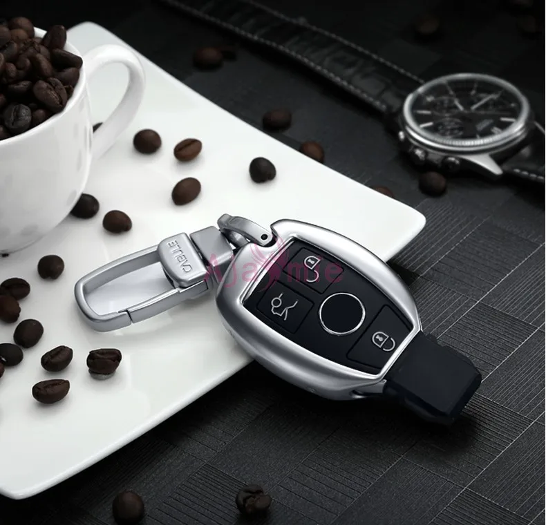 

For Mercedes Benz AMG CLA GLK GLA 200 GLC 260 C180 C200 B200 Key Chains Case Ring Cover Car Styling Accessories