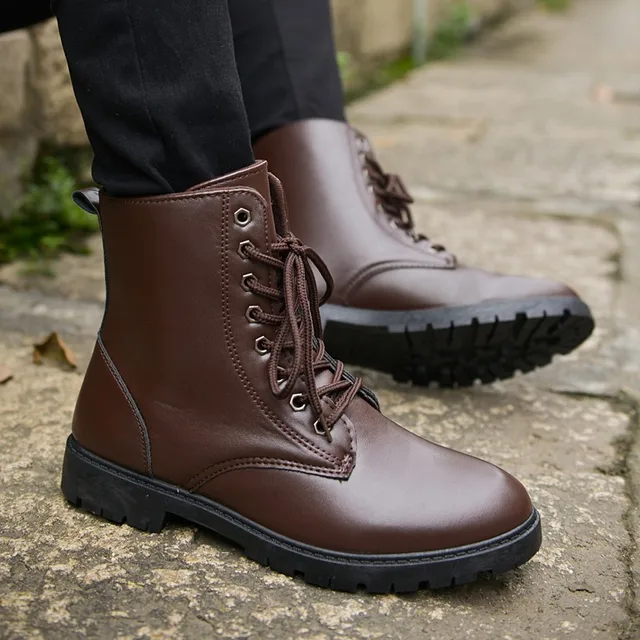 Botas rojas británicas para hombre, botines del ejército con cremallera  coreana, botas de nieve para invierno, botas de vaquero para hombre, color  negro, talla 39 44, 639|Botinas| - AliExpress