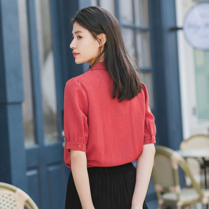 INMAN 2020 Summer New Arrival Lapel Embroidered Retro Hongkong Style Temperament Loose Blouse INMAN 2020 Summer New Arrival Lapel Embroidered Retro Hongkong Style Temperament Loose Blouse