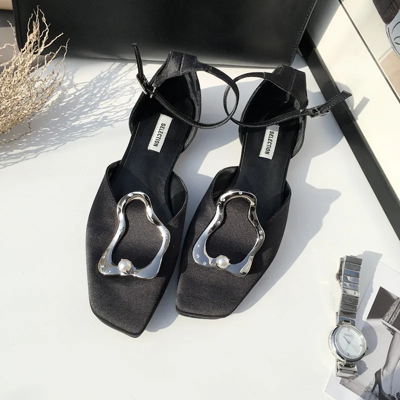 black silk Женская обувь из натуральной кожи с металлической пряжкой и ремешком на щиколотке; сандалии с квадратным носком; Женская Удобная Повседневная летняя обувь; женская обувь - Цвет: black silk