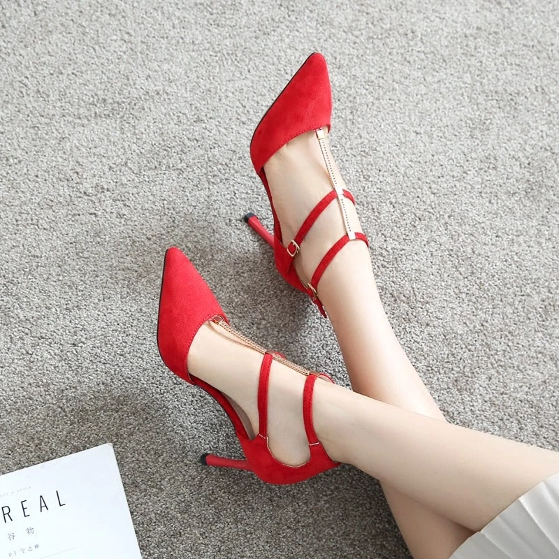 

2019 new shallow Korean version of the hundred sexy big size pointed-toe small-heeled single-shoe red wedding shoes