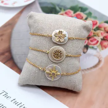 

Gold Micro Pave Cubic Zirconia Plant flowers Charm Freshwater Coin Pearl Gold Chain Bracelet For Women Girl’s Christmas present