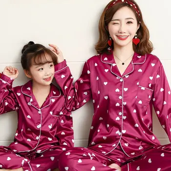 

Fashion Family Matching Outfits Silk Long Sleeve Children's Pyajamas Set Mother and Daughter Clothes Son Sleepwear Pajamas