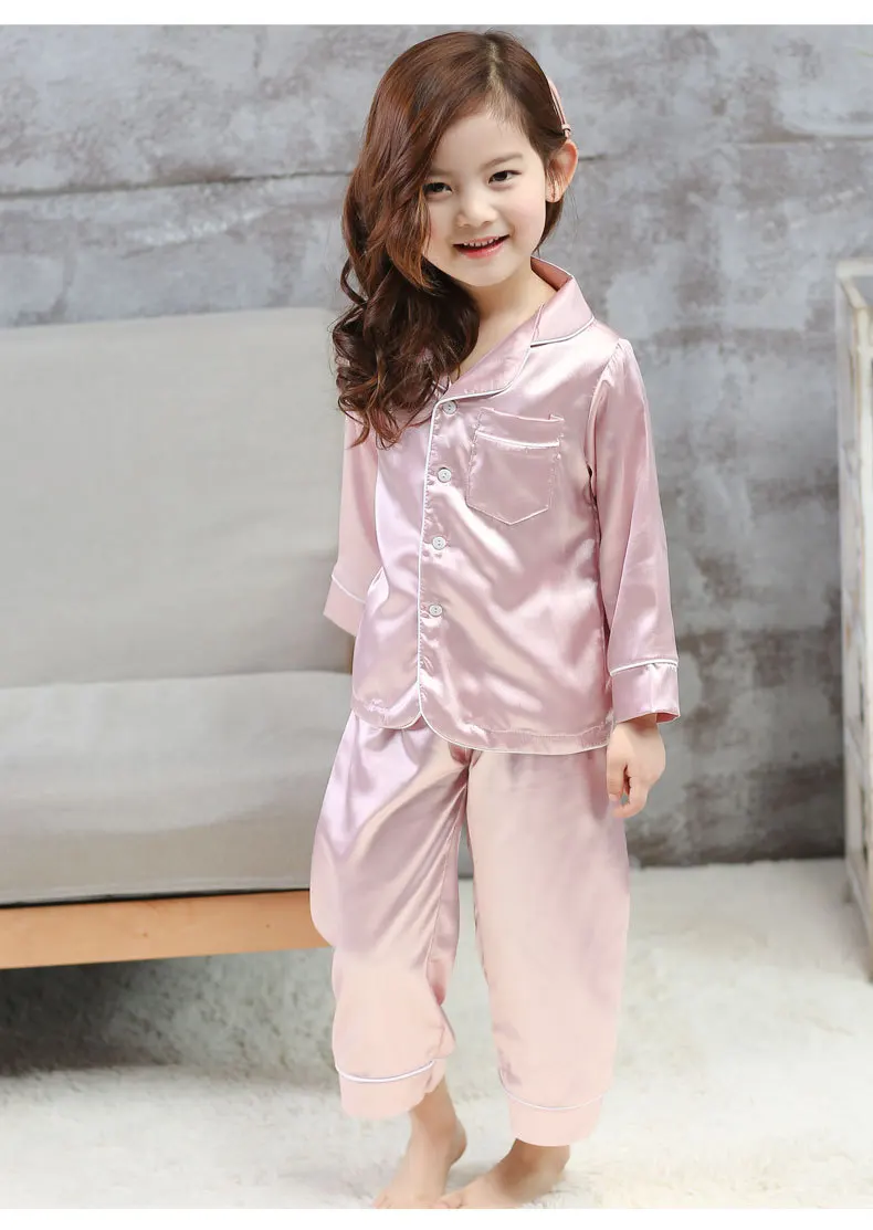 Ropa Ropa unisex para niños Pijamas y batas Batas Vestido de terciopelo rojo personalizado para niñas 
