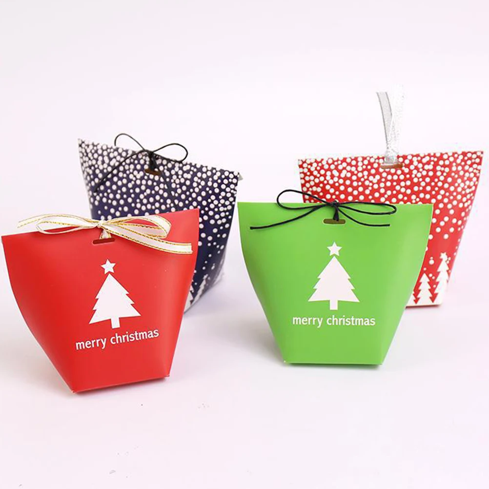 10Pcs Christmas Gift Bags Cute Paper Durable Portable Lightweight Cookies Handbags Candies Handbags for Prom