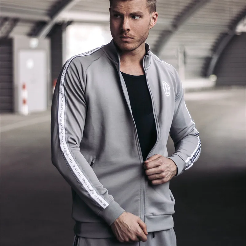 9691859683_1923915808