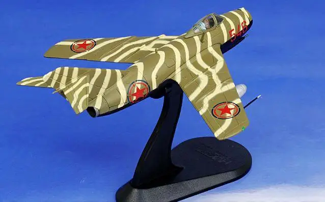 Мастера хобби Микоян-Гуревич миг-15 Fagot ВВС СССР 351st Aviapolk Antung Китай(материк) 1953 1/72 литья под давлением модель самолета