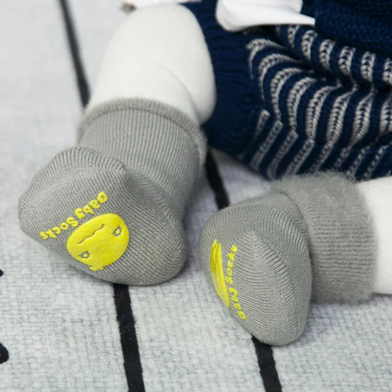Зимние Утепленные бархатные детские махровые носки, 5 цветов Теплые милые хлопковые носки для новорожденных мальчиков и девочек Нескользящие носки-тапочки 0-3